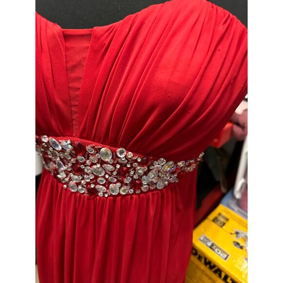 City Triangles Red Strapless Evening Gown/Prom Dress With Rhinestones Size 1 - Picture 7 of 7